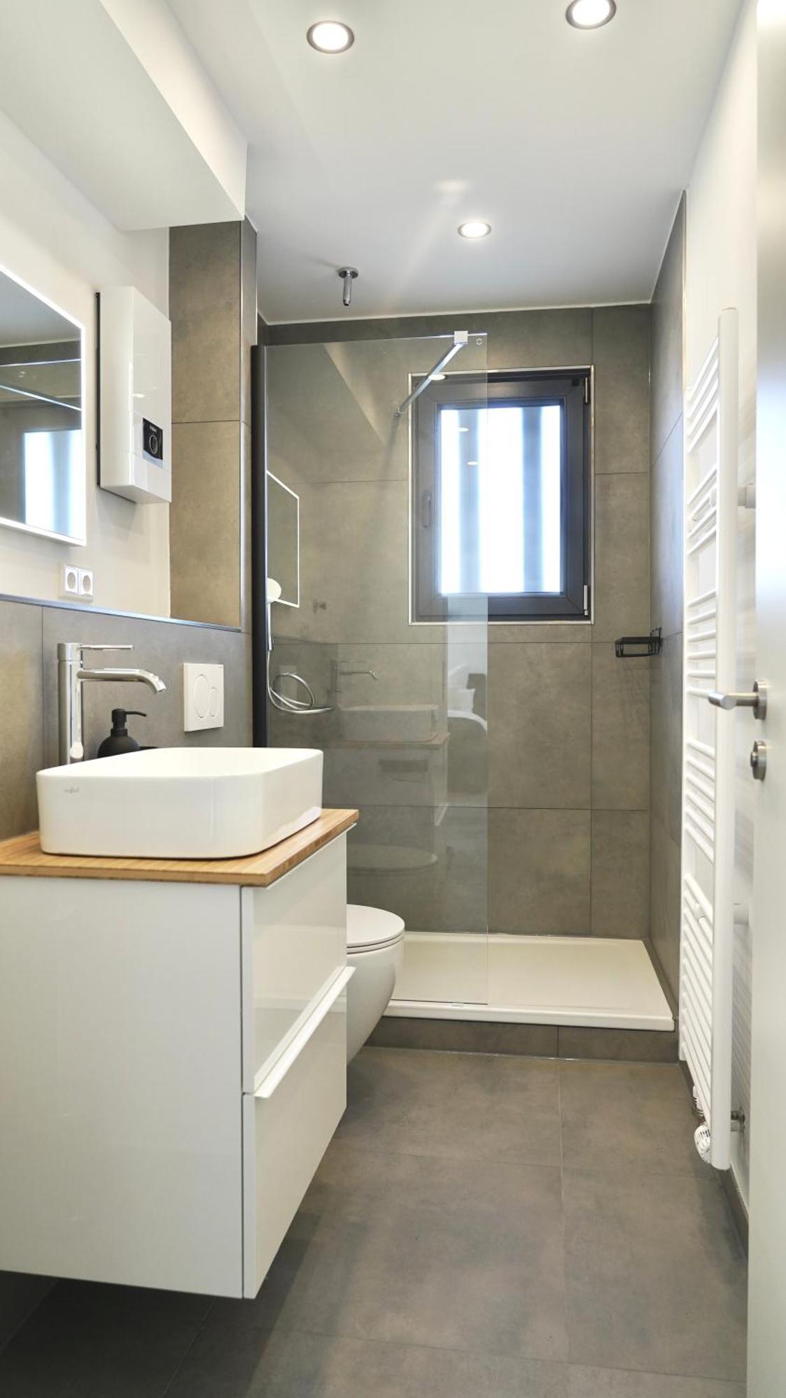 Apartment Zentral & Modern Mit Parkplatz - 30 Min Bis Zur Messe In Koeln Und Duesseldorf